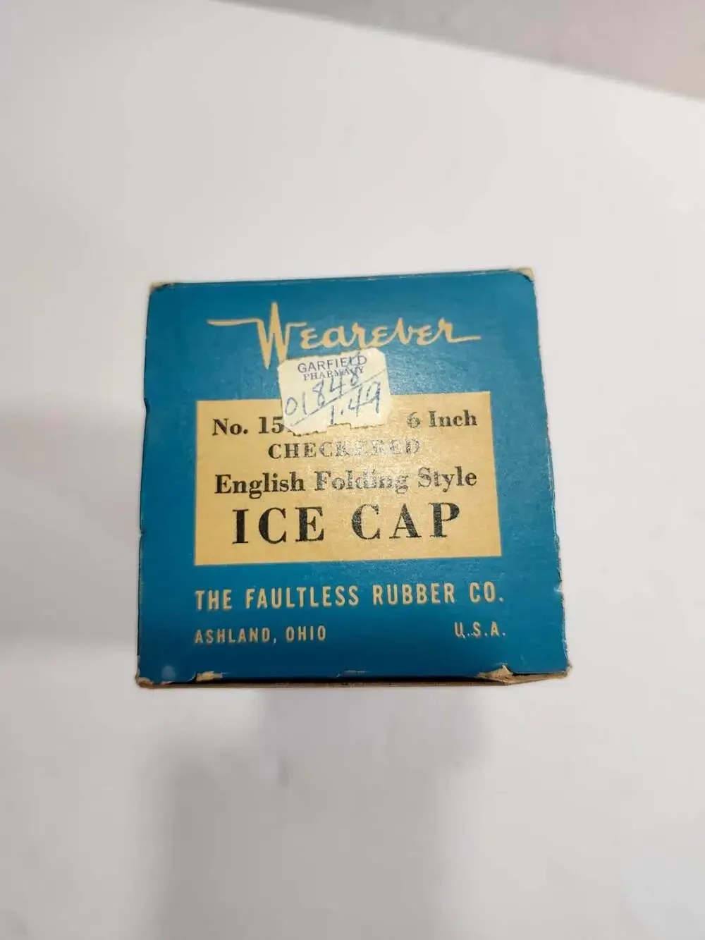 Vintage Wearever No. 15 English Folding Style Ice Cap 6 Inch in Original Box